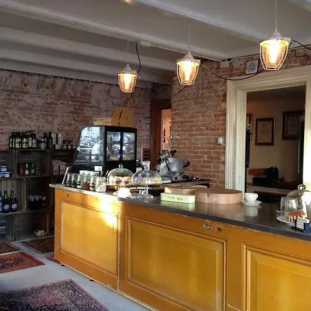 Bell's & Suites 3*