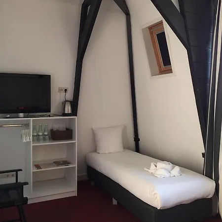 Hotel Bell's & Suites 3*