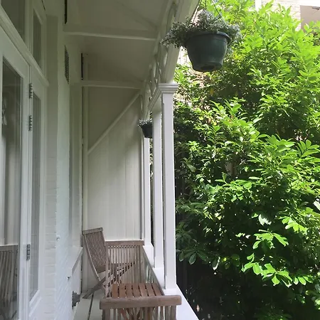 Bell's & Suites